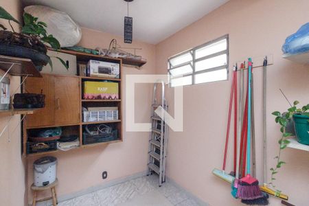 Apartamento à venda com 96m², 2 quartos e 1 vaga Apartamento à venda com 96m², 2 quartos e 1 vagaLavanderia