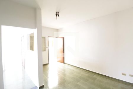 Sala de apartamento para alugar com 3 quartos, 70m² em Daniel Fonseca, Uberlândia