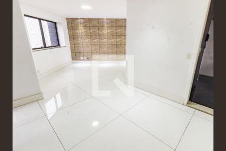 Sala de apartamento para alugar com 3 quartos, 104m² em Vila Regente Feijó, São Paulo