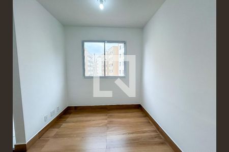 Sala de apartamento para alugar com 2 quartos, 38m² em Guarapiranga, São Paulo