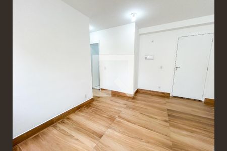 Sala de apartamento para alugar com 2 quartos, 38m² em Guarapiranga, São Paulo