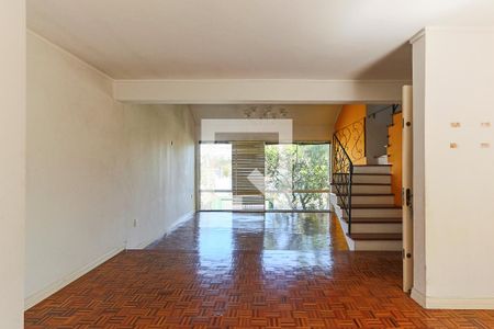 Sala 1 de casa à venda com 5 quartos, 400m² em Nonoai, Porto Alegre