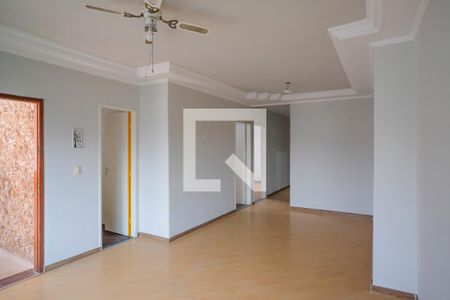 Sala de casa à venda com 3 quartos, 200m² em Santa Maria, São Caetano do Sul