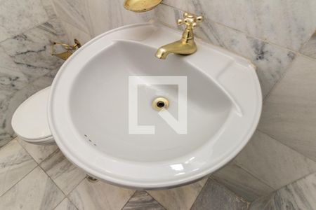 Lavabo de apartamento à venda com 3 quartos, 145m² em Santa Cecília, São Paulo