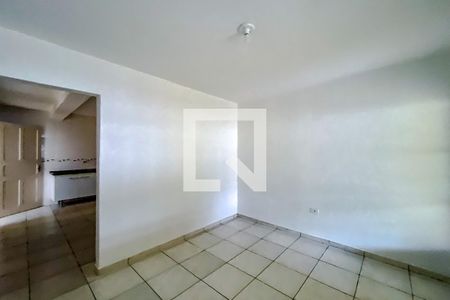 Sala de casa para alugar com 2 quartos, 90m² em Vila Cláudia, São Paulo