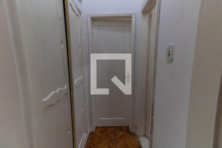 Corredor de apartamento para alugar com 1 quarto, 48m² em Centro, Niterói