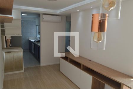 Sala de apartamento para alugar com 2 quartos, 45m² em Curicica, Rio de Janeiro