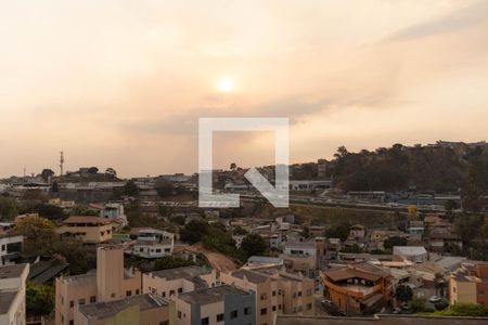 Sala de apartamento à venda com 3 quartos, 180m² em Alto Caiçaras, Belo Horizonte