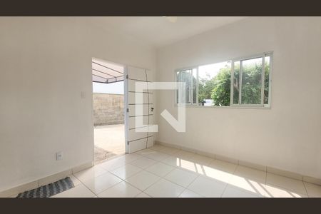 Sala de casa para alugar com 2 quartos, 60m² em Cidade Universitária, Campinas