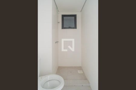 Banheiro de apartamento para alugar com 1 quarto, 44m² em Vila Joao Pessoa, Porto Alegre