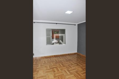 Quarto 01 de casa para alugar com 3 quartos, 60m² em Vila Carolina, São Paulo