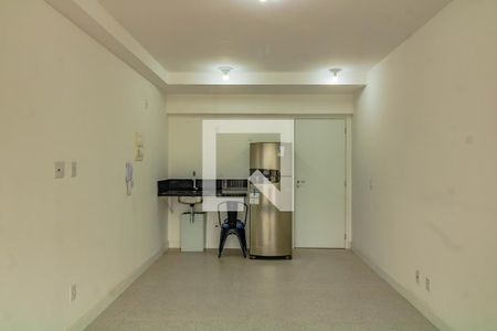 Sala/cozinha  de apartamento para alugar com 1 quarto, 35m² em Vila Guarani, São Paulo