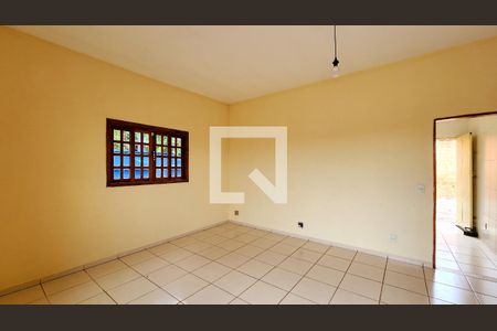 Sala de casa à venda com 3 quartos, 2360m² em Ivoturucaia, Jundiaí