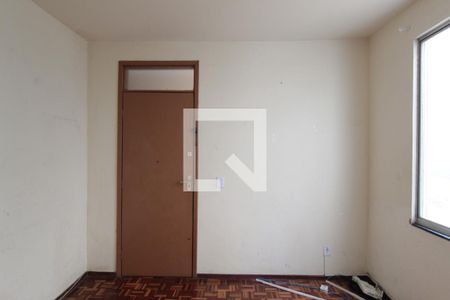 Sala de apartamento à venda com 2 quartos, 64m² em São João Batista, Belo Horizonte