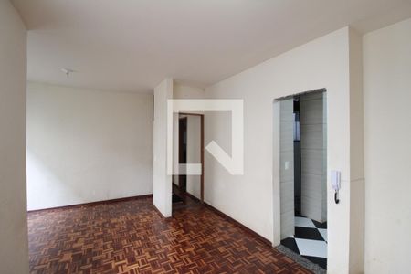 Sala de apartamento à venda com 2 quartos, 64m² em São João Batista, Belo Horizonte