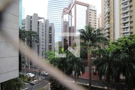 Vista de apartamento para alugar com 3 quartos, 112m² em Vila Olímpia, São Paulo