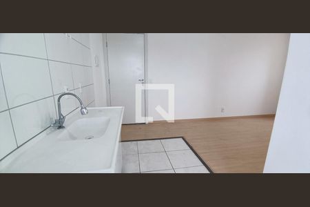 Sala/Cozinha de apartamento para alugar com 2 quartos, 41m² em Vila Plana, São Paulo