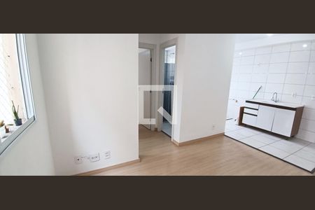 Sala/Cozinha de apartamento para alugar com 2 quartos, 41m² em Vila Plana, São Paulo