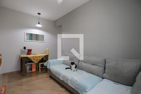 Sala de apartamento à venda com 2 quartos, 48m² em Vila Dionisia, São Paulo