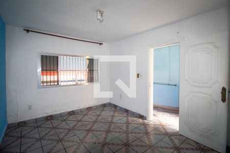 Sala de casa para alugar com 2 quartos, 23m² em Conjunto Residencial José Bonifácio, São Paulo