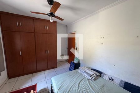 Dormitório 01 de casa para alugar com 3 quartos, 200m² em Vila Tamandare, Ribeirão Preto