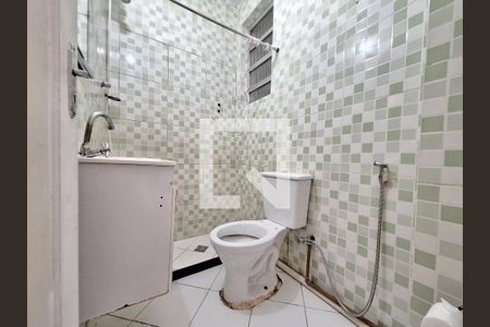 Banheiro  de apartamento à venda com 1 quarto, 42m² em Flamengo, Rio de Janeiro