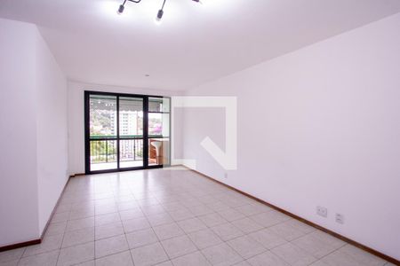 Sala de apartamento para alugar com 3 quartos, 120m² em Vital Brasil, Niterói