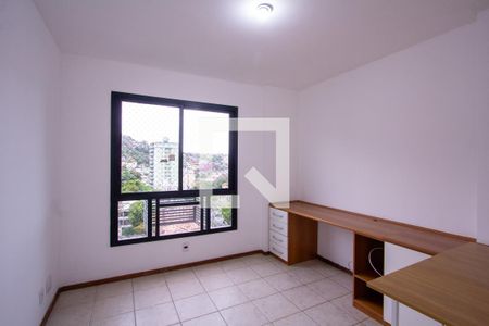 Quarto 1 de apartamento para alugar com 3 quartos, 120m² em Vital Brasil, Niterói