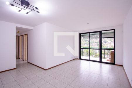 Sala de apartamento para alugar com 3 quartos, 120m² em Vital Brasil, Niterói