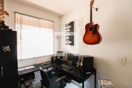 Quarto 2 de apartamento à venda com 2 quartos, 45m² em Venda Nova, Belo Horizonte