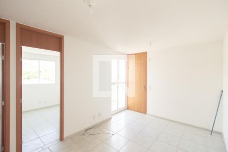 Sala de apartamento para alugar com 2 quartos, 42m² em Cosmos, Rio de Janeiro