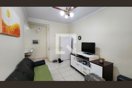 Detalhe Sala de apartamento para alugar com 2 quartos, 80m² em Gonzaga, Santos