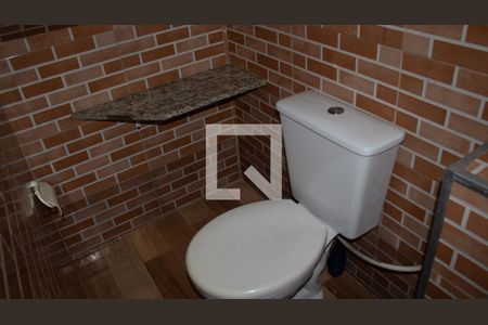 Banheiro de casa para alugar com 1 quarto, 11m² em Roncon, Ribeirão Pires