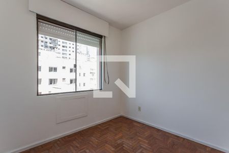 Quarto de apartamento à venda com 1 quarto, 50m² em Vila Ipiranga, Porto Alegre