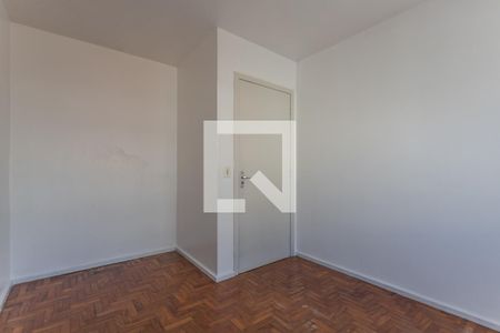 Quarto de apartamento à venda com 1 quarto, 50m² em Vila Ipiranga, Porto Alegre