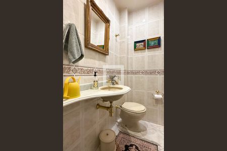 Lavabo de apartamento à venda com 3 quartos, 170m² em Copacabana, Rio de Janeiro