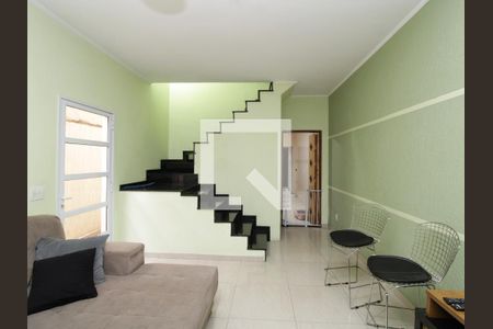 Sala de casa à venda com 4 quartos, 185m² em Vila Sabrina, São Paulo