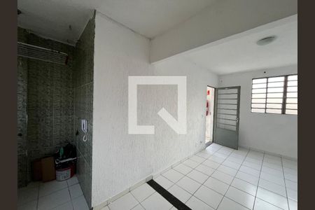 Cozinha  de apartamento para alugar com 2 quartos, 47m² em Jardim Europa, Suzano