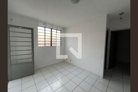 Sala  de apartamento para alugar com 2 quartos, 47m² em Jardim Europa, Suzano