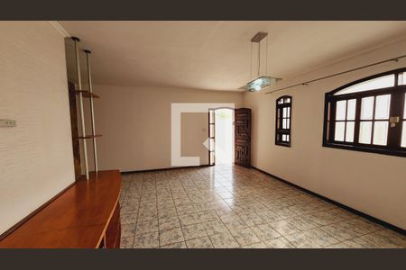 Sala de casa à venda com 4 quartos, 200m² em Jardim Ermida I, Jundiaí