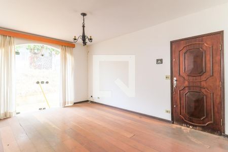 Sala de casa para alugar com 4 quartos, 235m² em Campo Belo, São Paulo