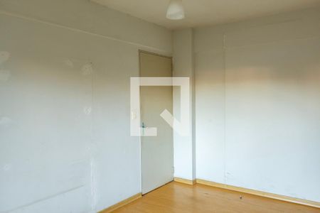 Quarto 2 de apartamento para alugar com 2 quartos, 61m² em Cristal, Porto Alegre