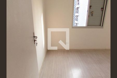 Quarto 2 de apartamento para alugar com 2 quartos, 54m² em Jardim Umarizal, São Paulo