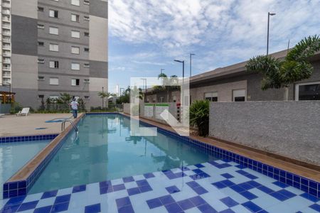 Apartamento à venda com 48m², 2 quartos e 1 vaga Apartamento à venda com 48m², 2 quartos e 1 vagaÁrea comum - Piscina