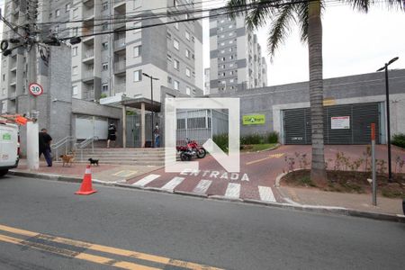 Apartamento à venda com 48m², 2 quartos e 1 vaga Apartamento à venda com 48m², 2 quartos e 1 vagaFachada