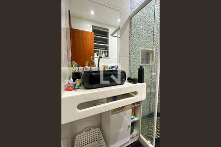 Banheiro da Suíte 1 de apartamento à venda com 3 quartos, 125m² em Copacabana, Rio de Janeiro