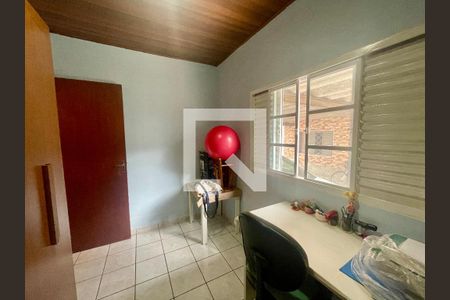 Quarto 2 de casa de condomínio para alugar com 3 quartos, 95m² em Jardim Rosaura, Jundiaí