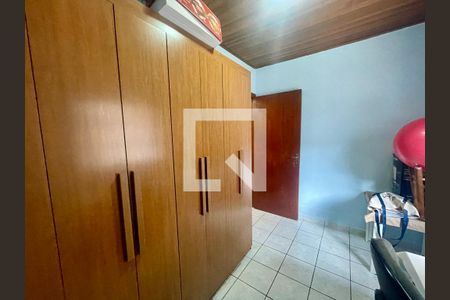 Quarto 2 de casa de condomínio para alugar com 3 quartos, 95m² em Jardim Rosaura, Jundiaí