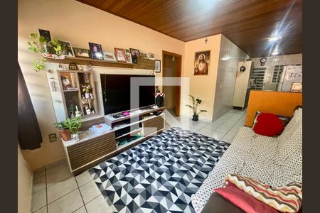 Sala de casa de condomínio à venda com 3 quartos, 95m² em Jardim Rosaura, Jundiaí