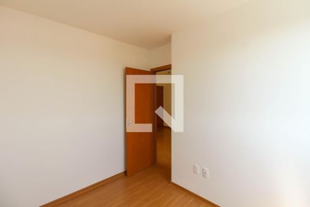 Quarto 2 de apartamento para alugar com 2 quartos, 50m² em Jansen, Gravataí